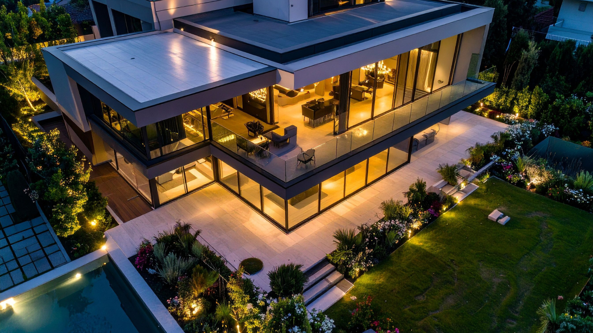 New Year, New Home: January Luxury Market Opportunities in Corona Del Mar